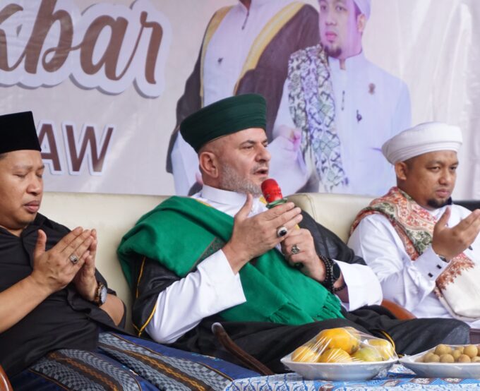 Meriahkan Maulid Nabi di SMK Bina Insani Cisauk bersama Syaikh Ahmad Rouhi Aljailani: Perpaduan Ilmu dan Spiritualitas